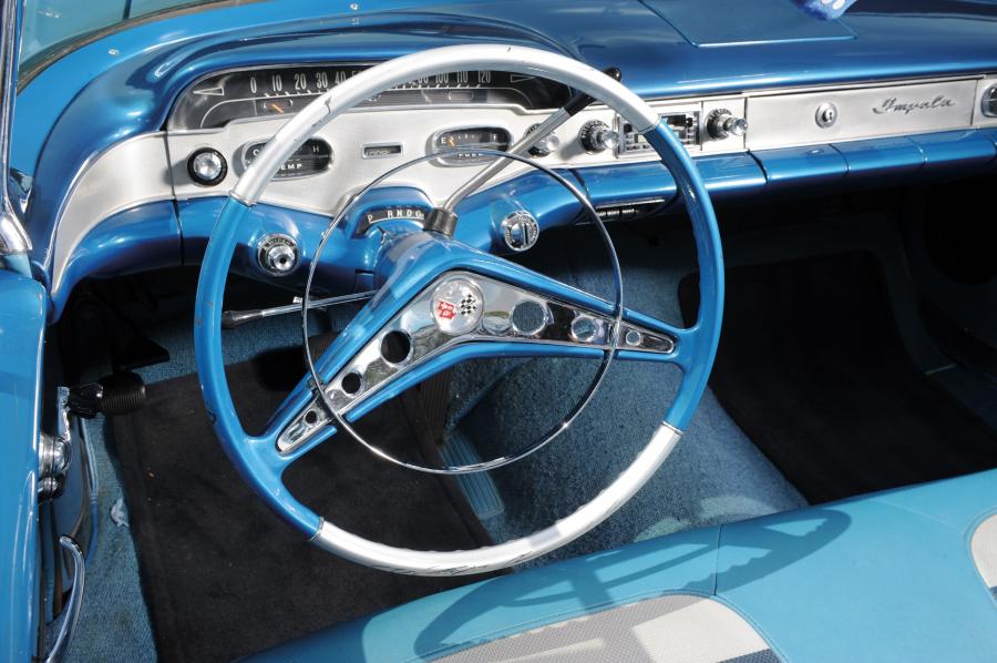  Chevrolet Bel Air Impala Convertible 1958 года  (фото 42 из 67)